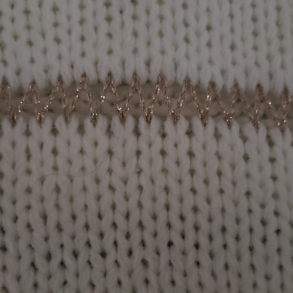 Sweater - Picture 2 of 6